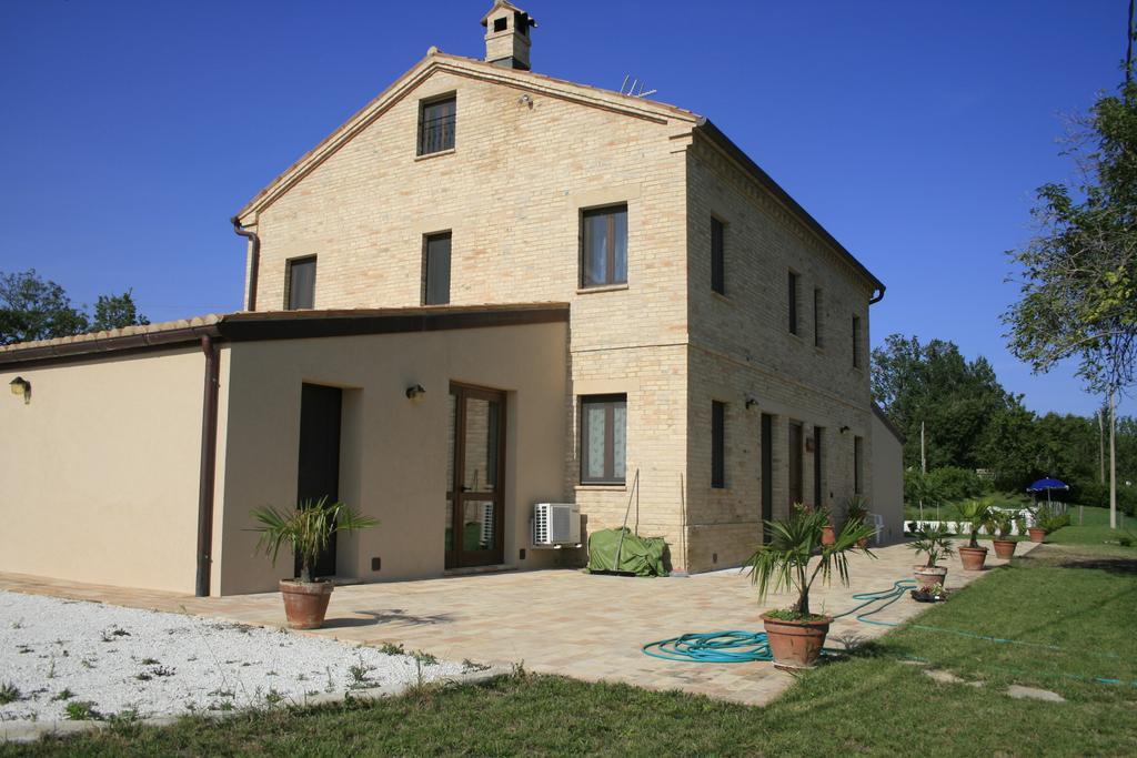 Agriturismo Fara Hotel Montegiorgio Exterior photo